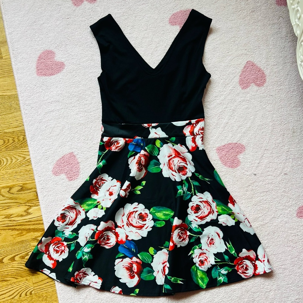 Casual Flare Floral Mini Dress